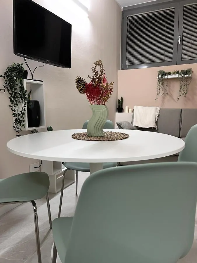 Fiera Milano City Apartment 0*,